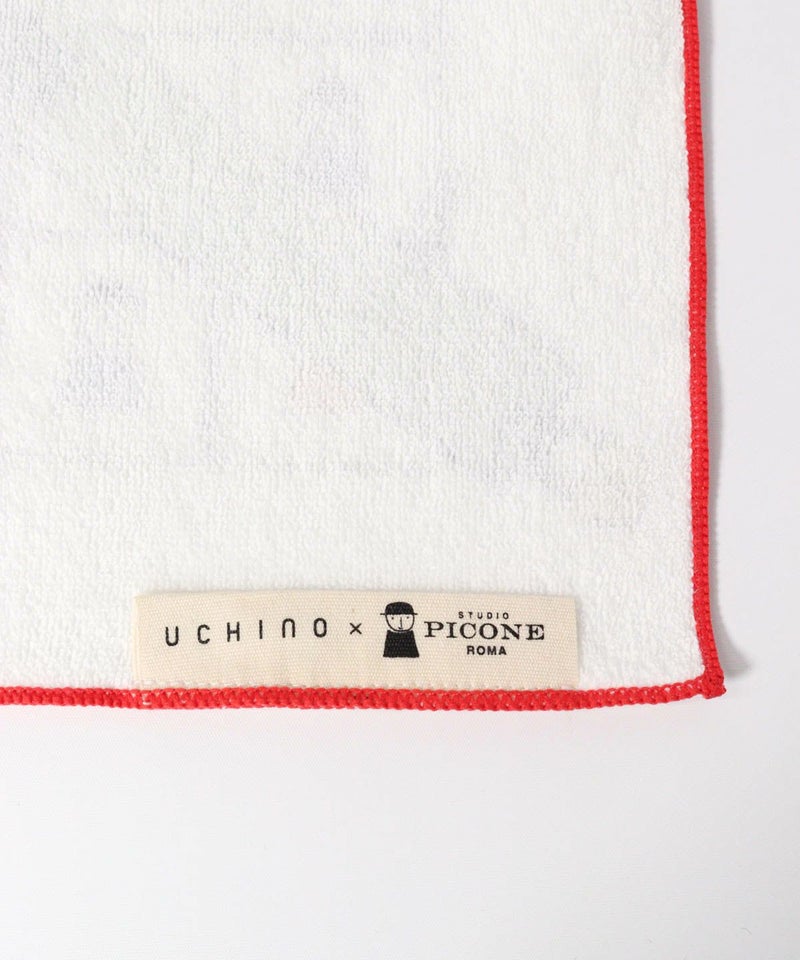 ロゴタグ部分（ホワイト）