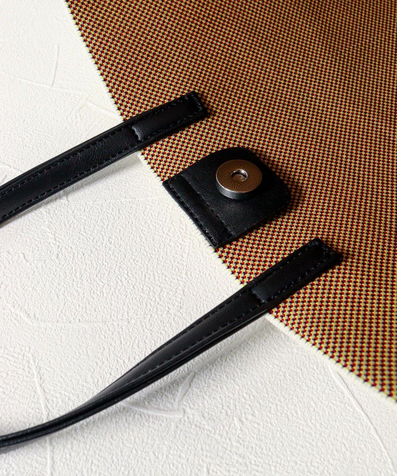 マグネットボタン部分（ベージュ）