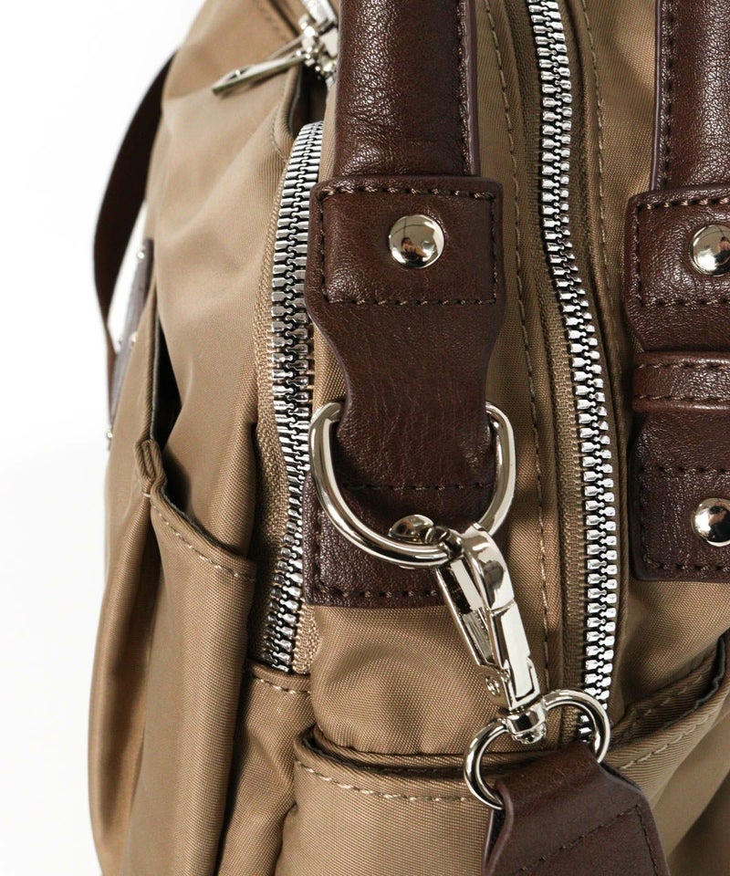 ストラップ取付部分（ベージュ）