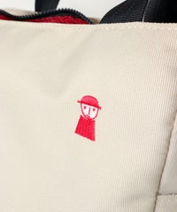 デザイン部分（ベージュ）