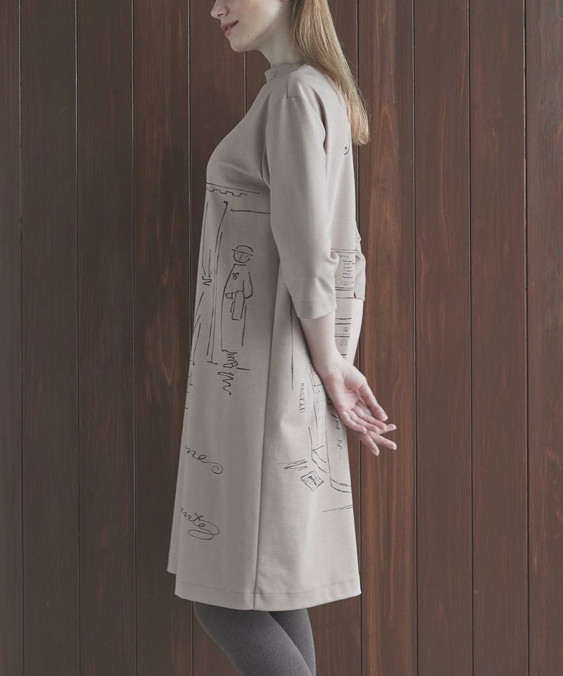 モデル着用画像（ベージュ）