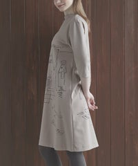 モデル着用画像（ベージュ）