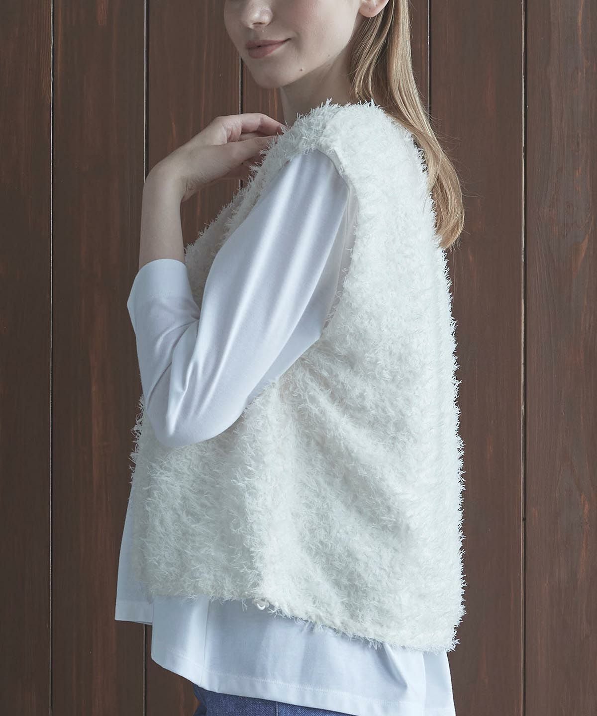 モデル着用画像（ホワイト）