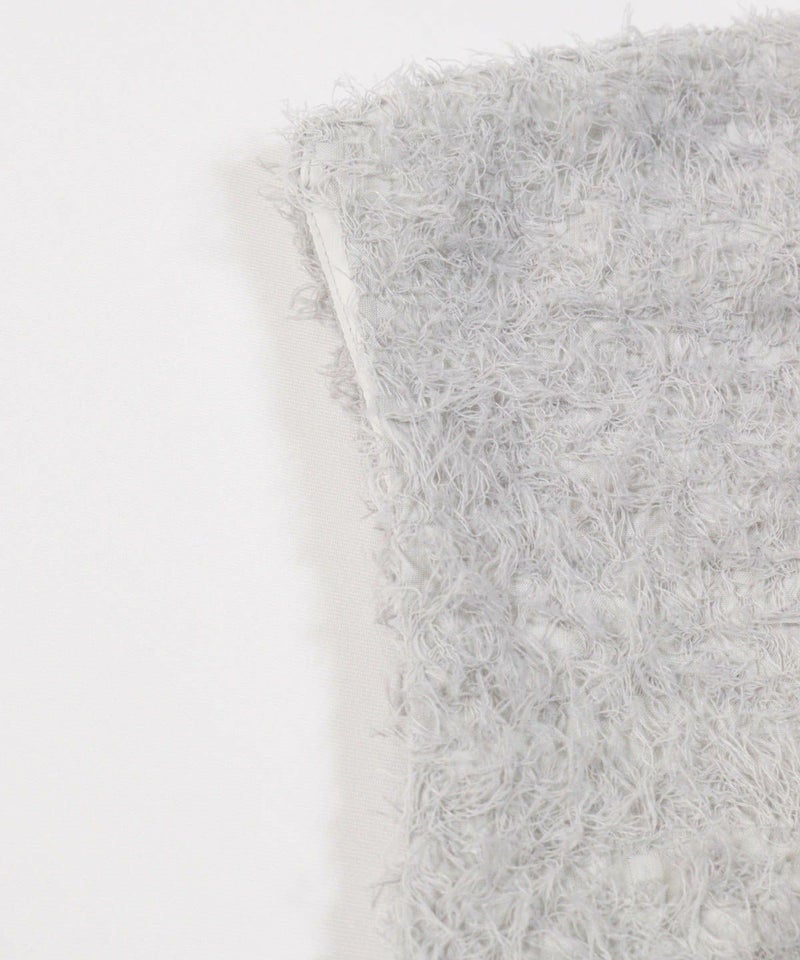 袖ぐり部分（ライトグレー））