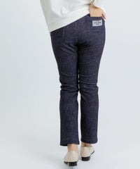 モデル着用画像（ネイビー）