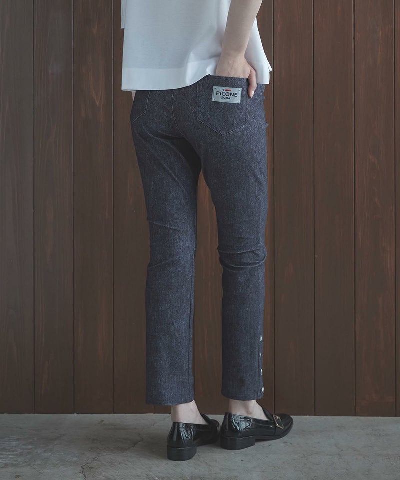 モデル着用画像（ネイビー）