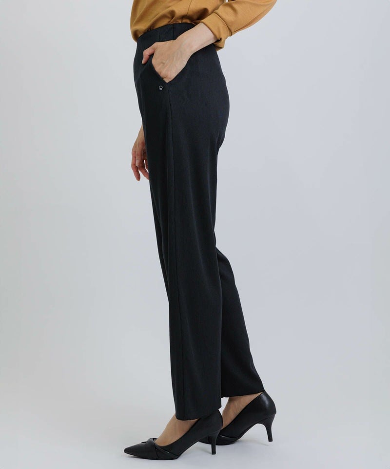 モデル着用画像（ブラック）