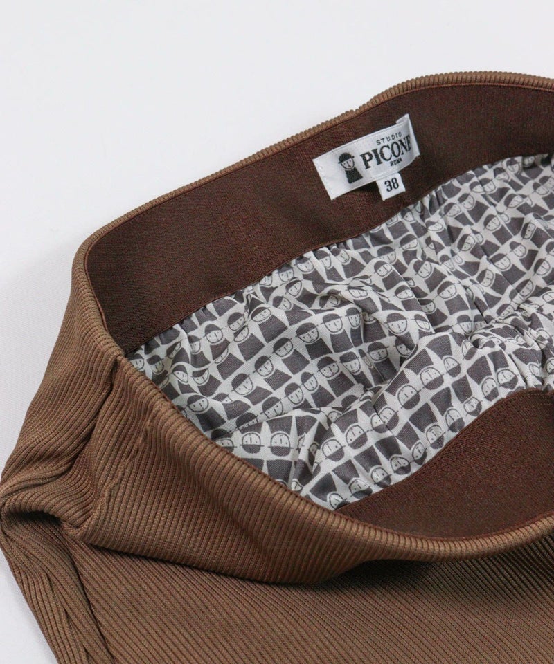 裏地部分（ブラウン）