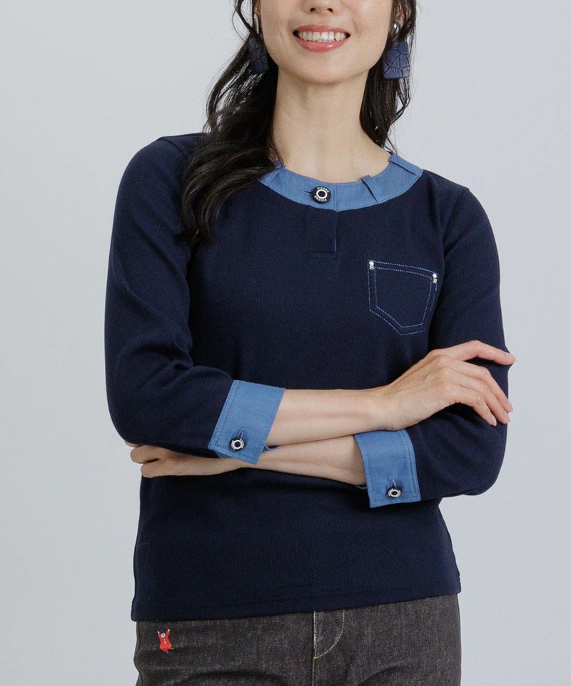 モデル着用画像（ネイビー）