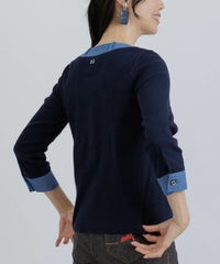 モデル着用画像（ネイビー）