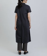 モデル着用画像（ネイビー）