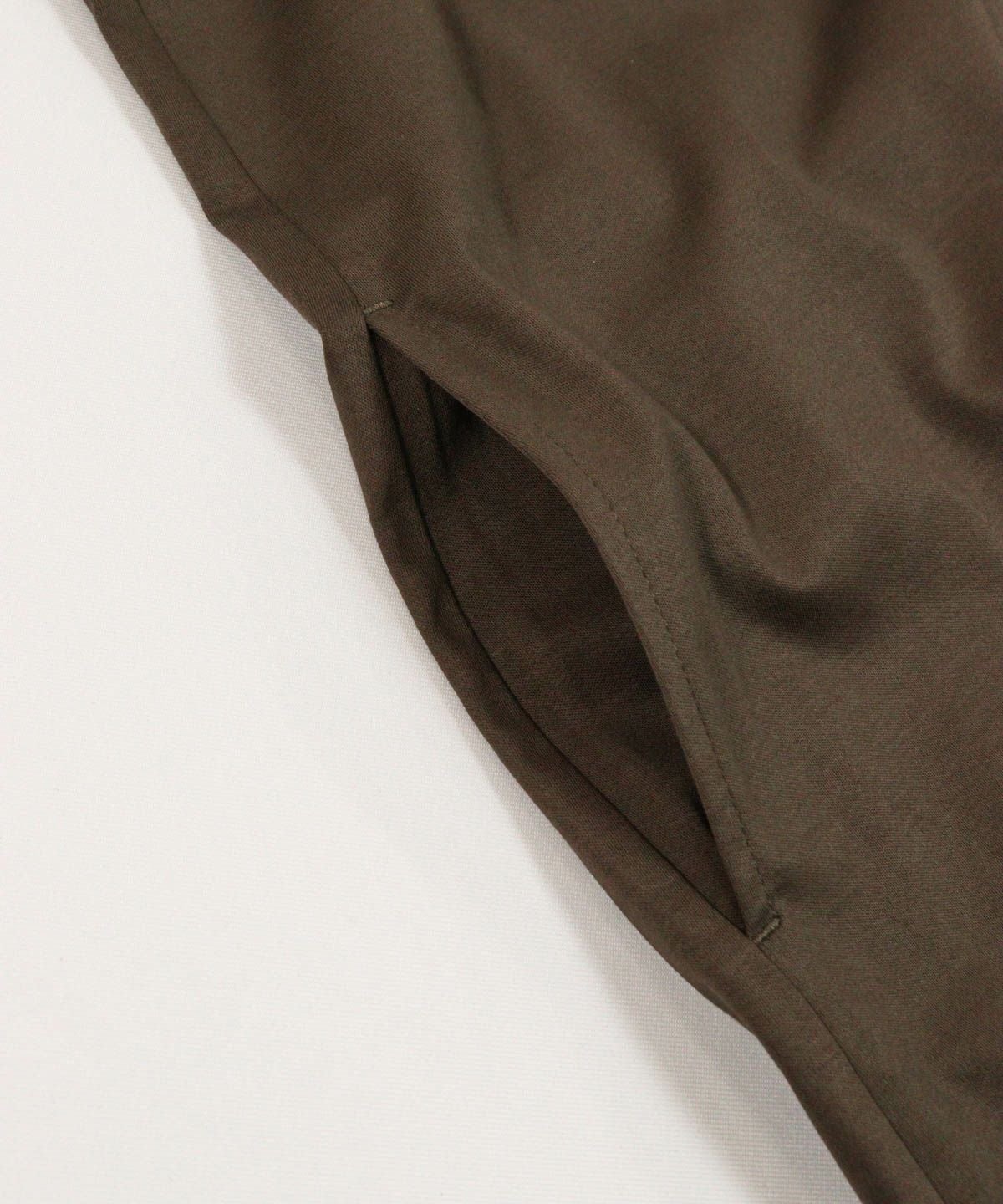 ポケット部分（ブラウン）