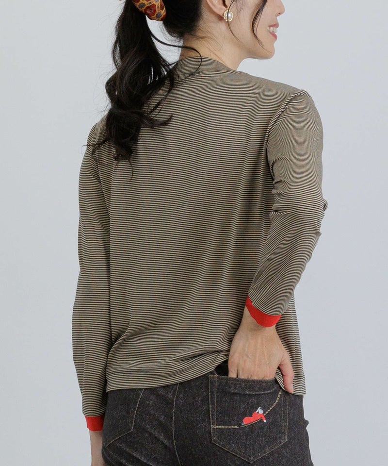 モデル着用画像（ベージュ）