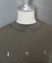 襟元部分（ベージュ）