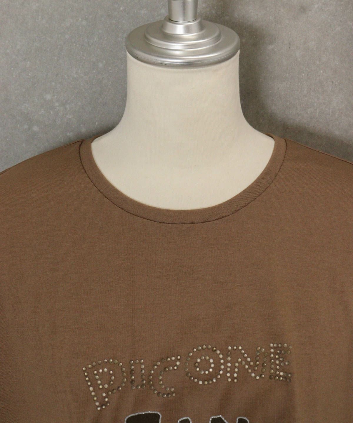 襟元部分（ブラウン）