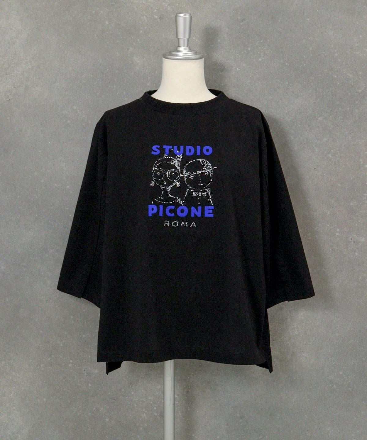 フロッキーロゴ七分袖プルオーバー（ブラック）