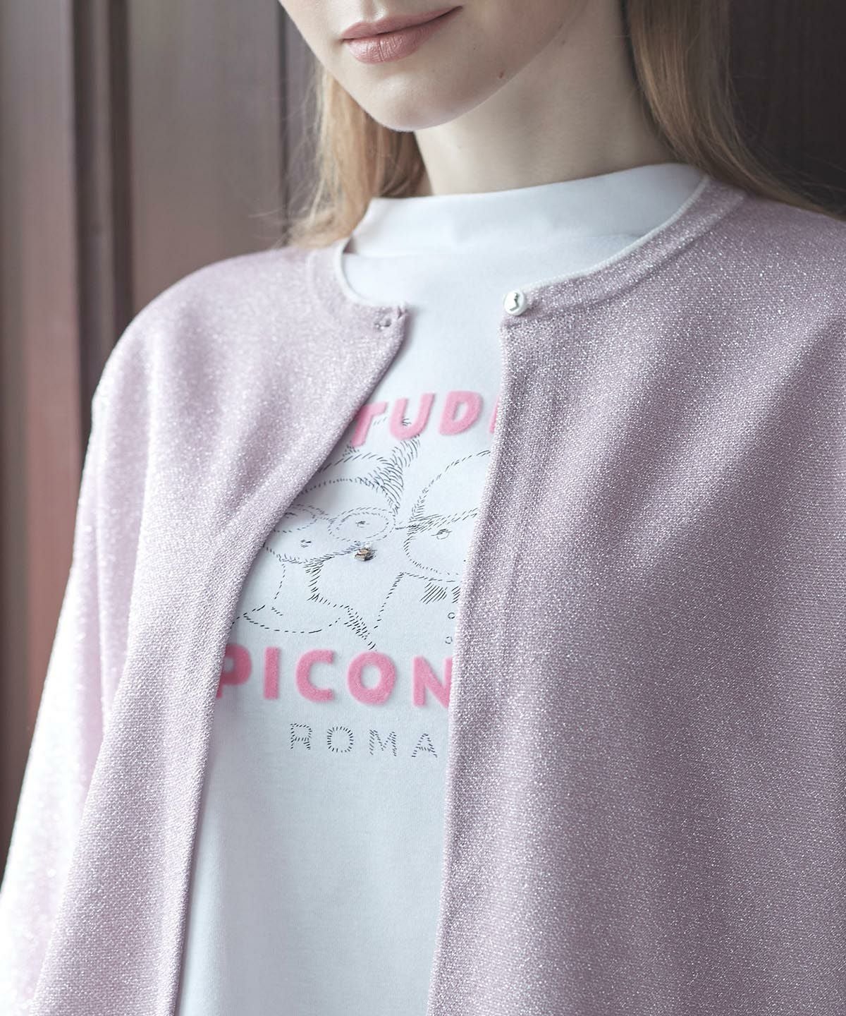 モデル着用画像（ホワイト）