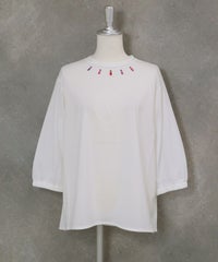 ピコ刺繍七分袖プルオーバー(ホワイト)前
