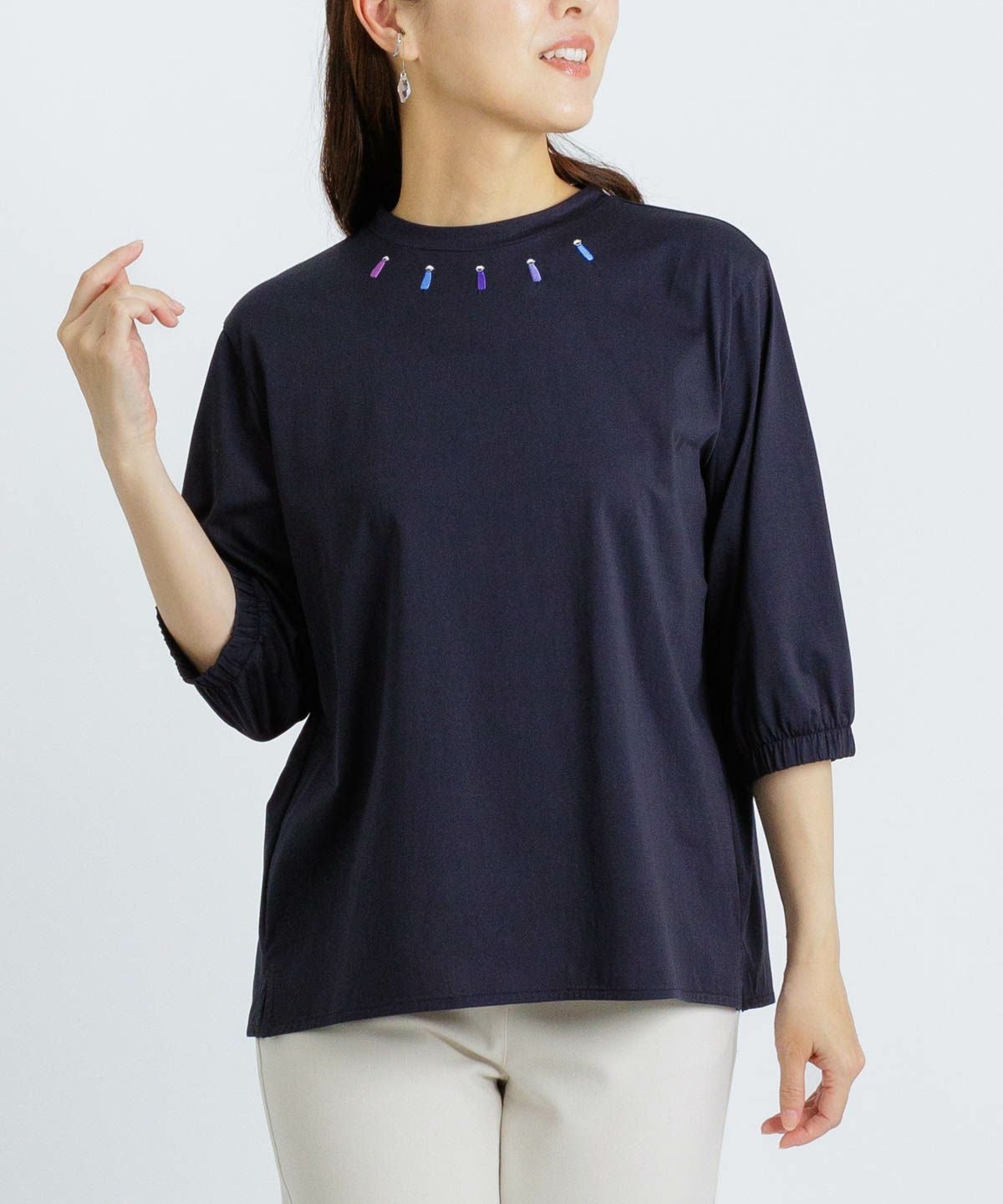 モデル着用画像(ネイビー)