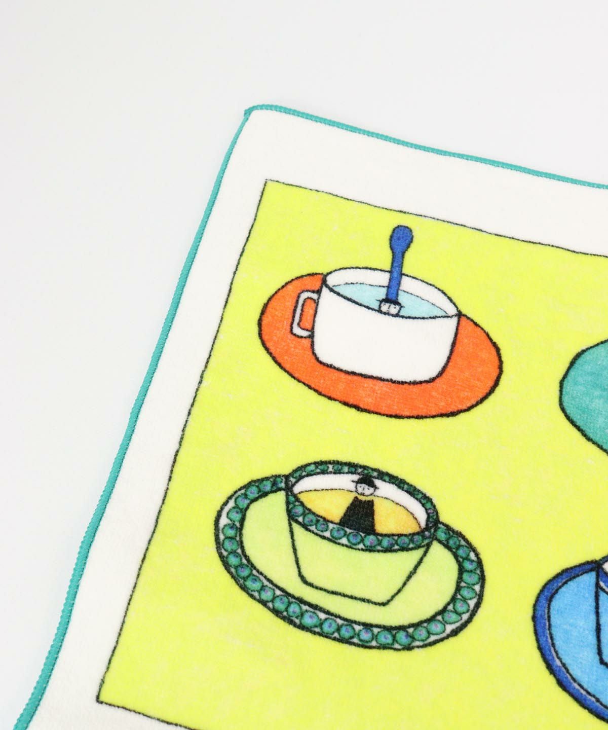 左デザイン部分（ホワイト）