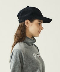 モデル着用画像（ブラック）