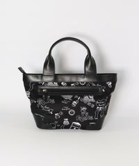 モノトーン総柄カートバッグ後（ブラック）