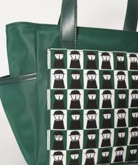 デザイン部分（グリーン）