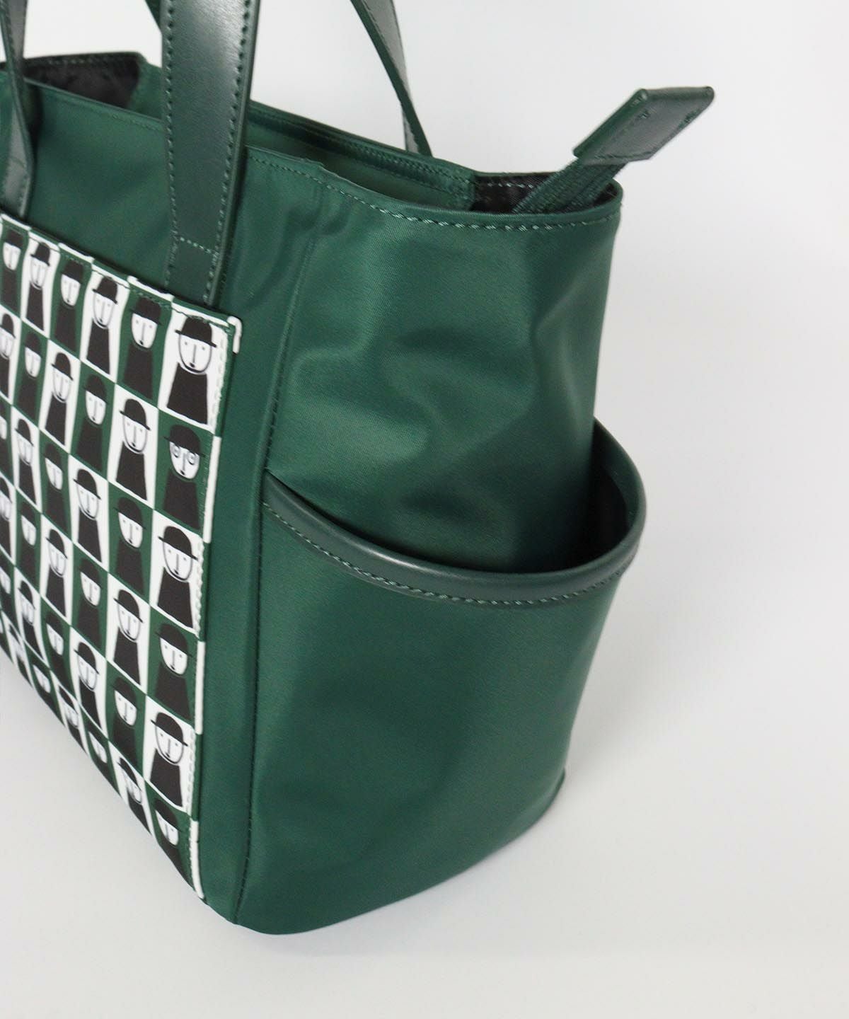 サイドポケット部分（グリーン）