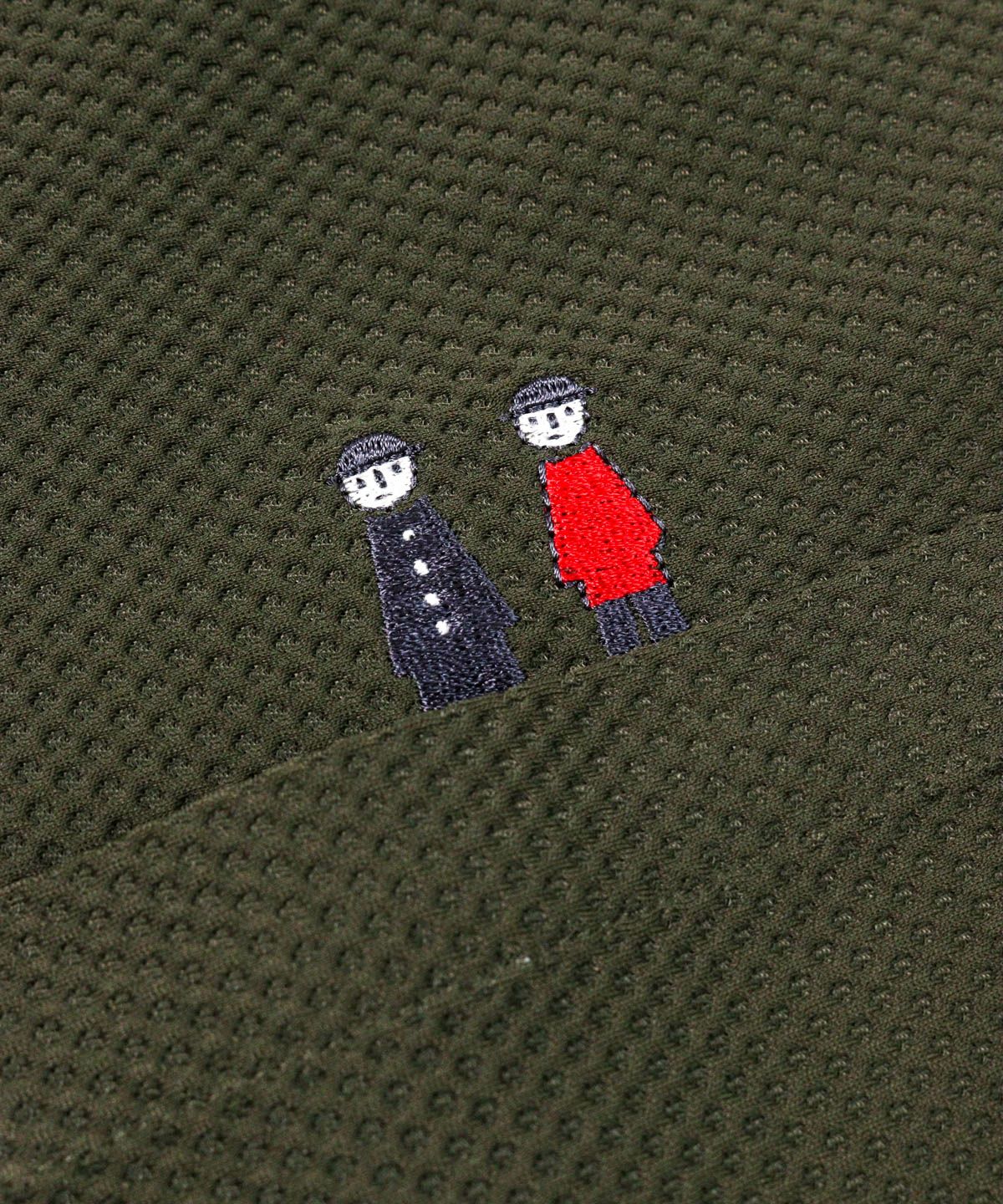 ピコ刺繍部分（カーキ）