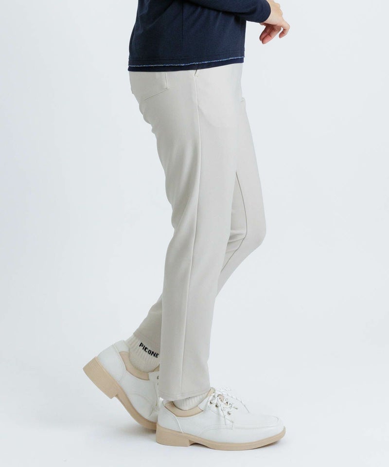 モデル着用画像（ベージュ）