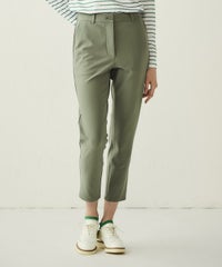 モデル着用画像（カーキ）