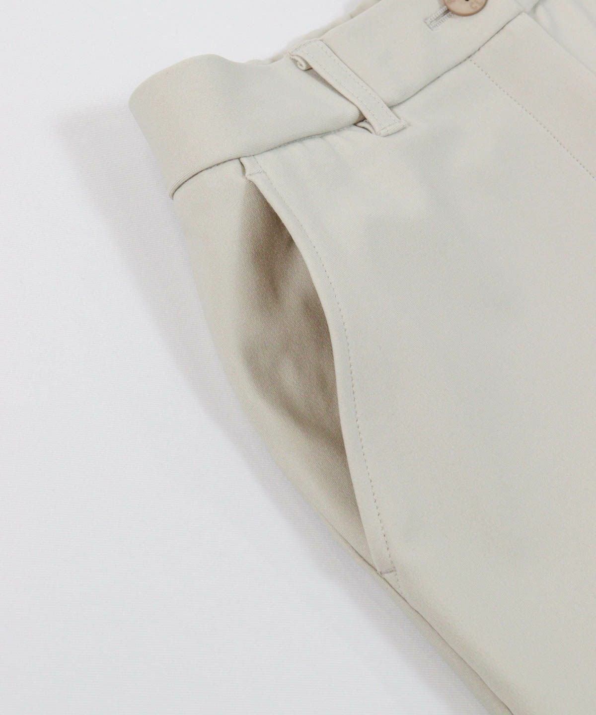 ポケット部分（ベージュ）