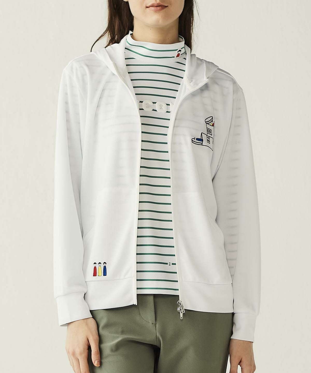 モデル着用画像（ホワイト）