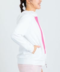 モデル着用画像（ホワイト）