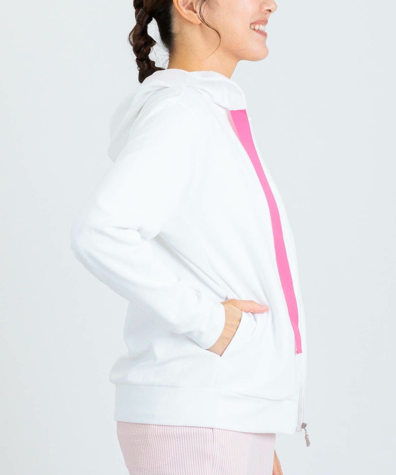 モデル着用画像（ホワイト）