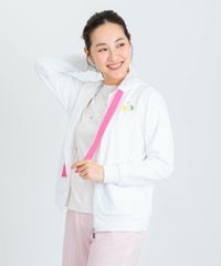 モデル着用画像（ホワイト）