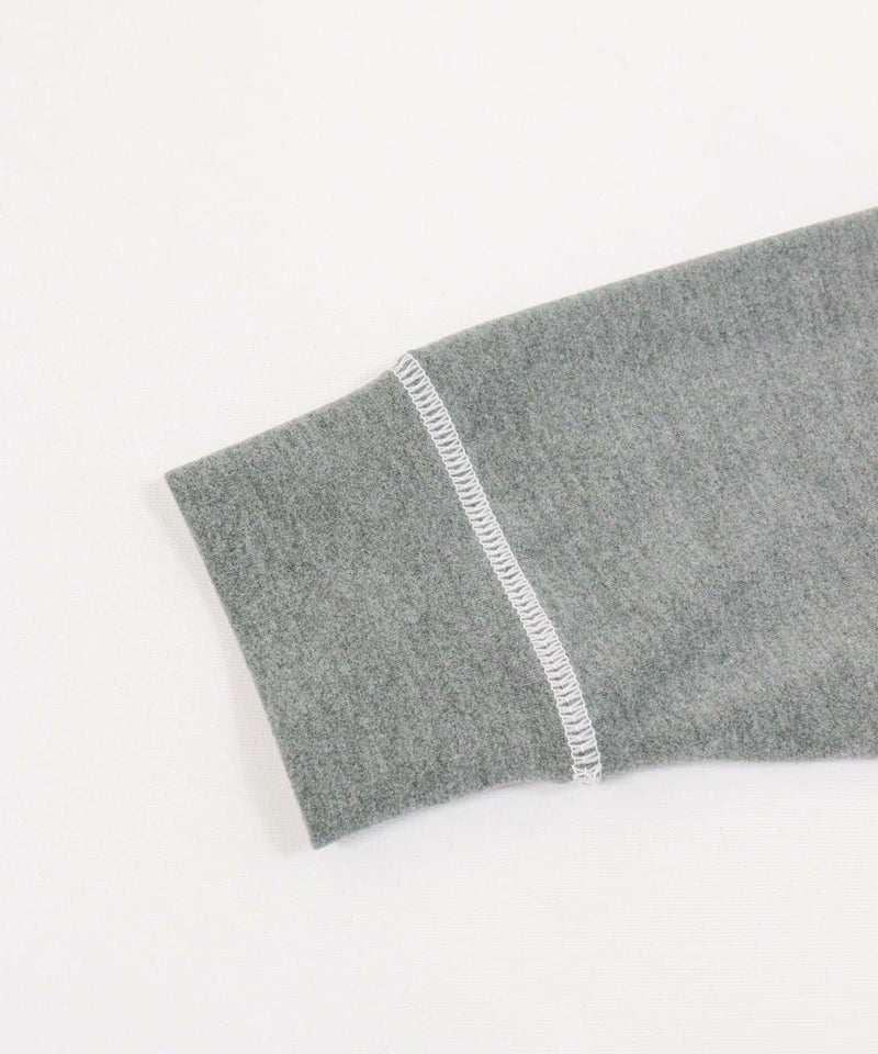 袖口部分（グレー）