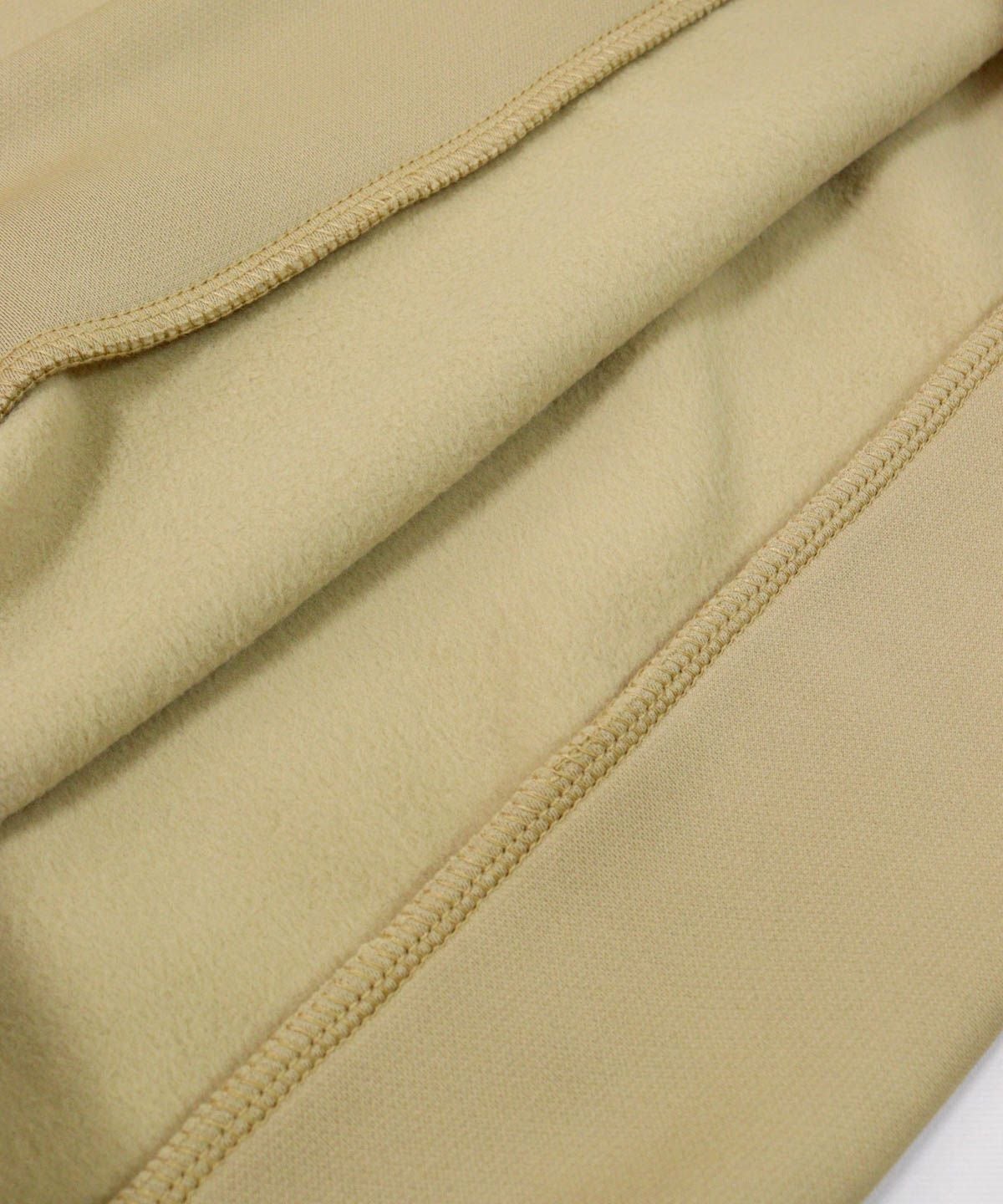 裏部分（ベージュ）