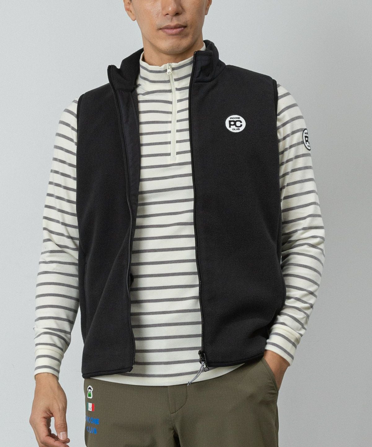 モデル着用画像(ホワイト×グレー)