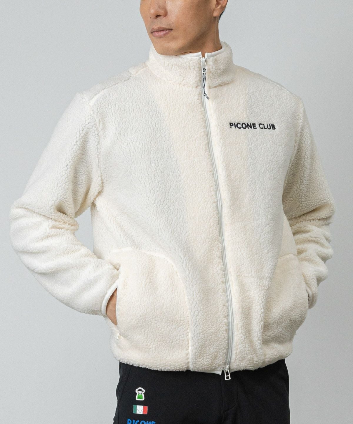 モデル着用画像(ホワイト)