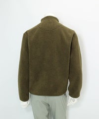 【メンズ】ボアジップブルゾン(カーキ)後ろ