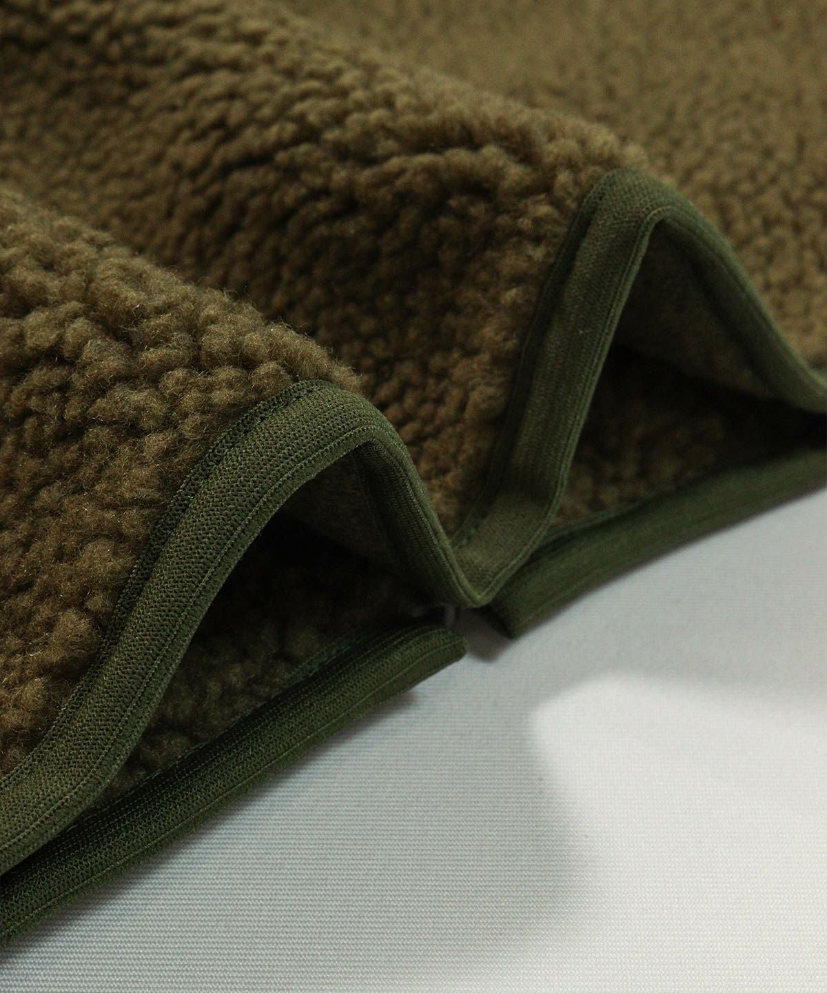 生地感(カーキ)