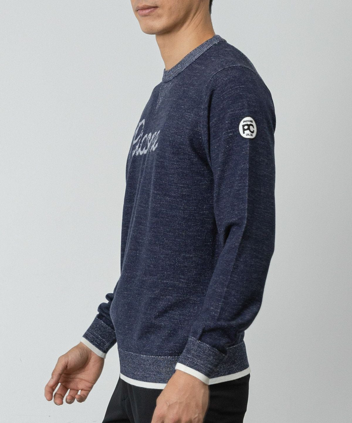 モデル着用画像(ネイビー)