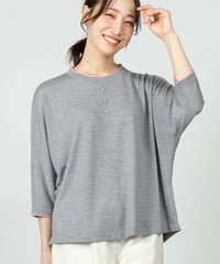 モデル着用画像（ライトグレー）