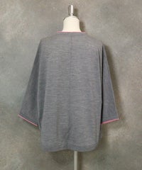 ウール100％七分袖ドルマンニット後（ライトグレー）