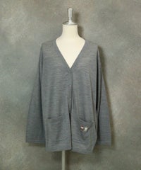 ウール100％Vネックニットカーディガン（ライトグレー）