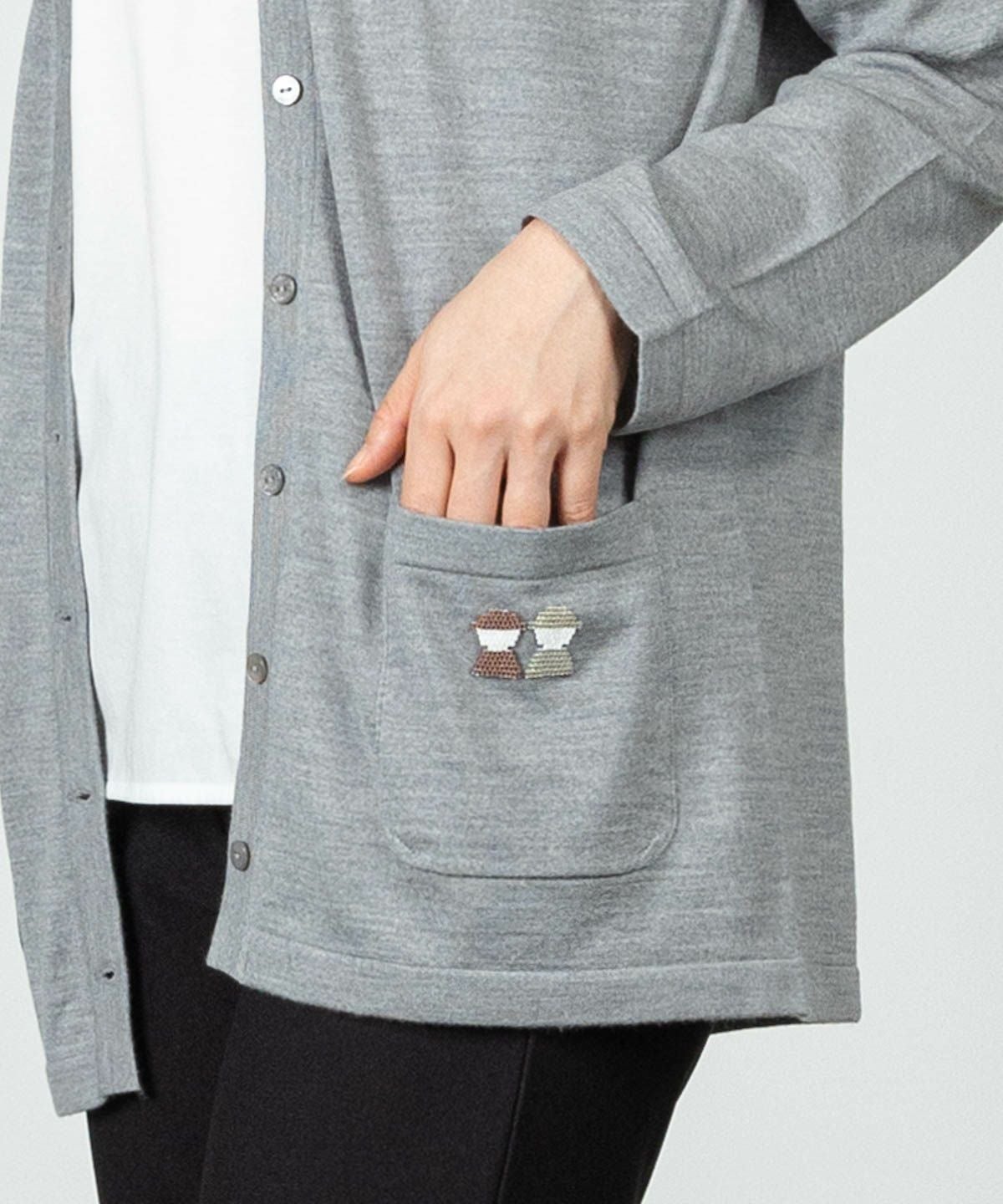 モデル着用画像（ライトグレー）