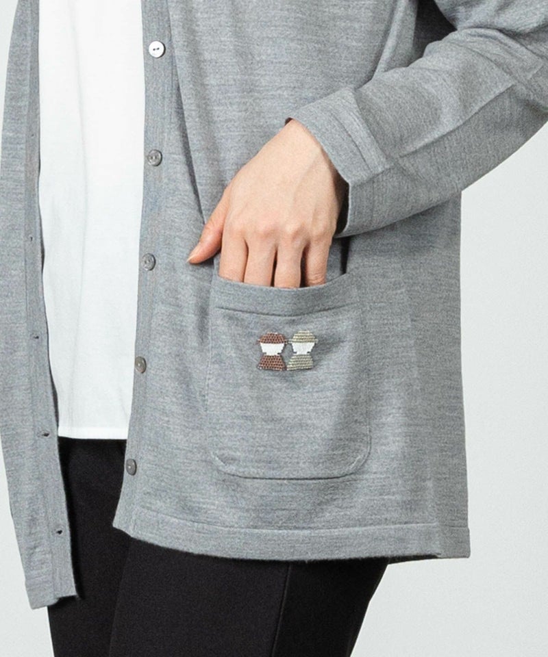 モデル着用画像（ライトグレー）