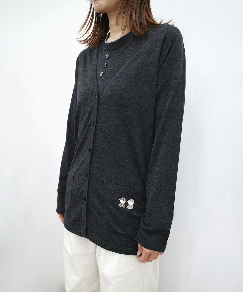 モデル着用画像（グレー）