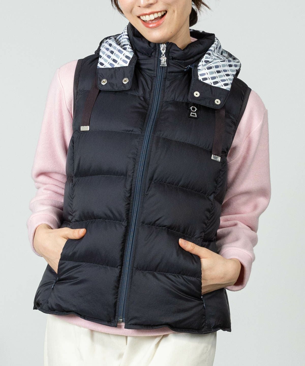 モデル着用画像(ネイビー)